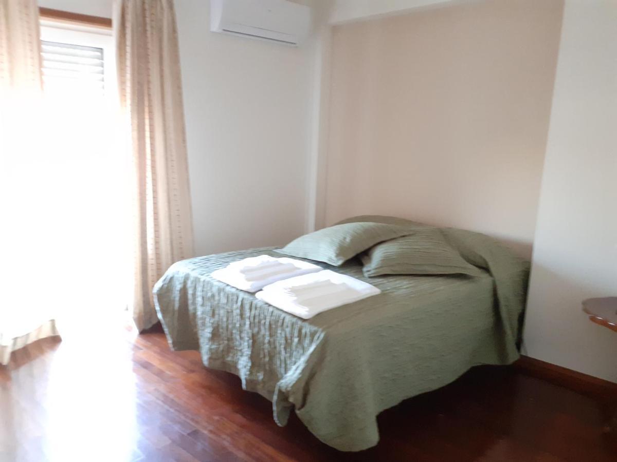 דירות Sertã Casa Da Praca מראה חיצוני תמונה